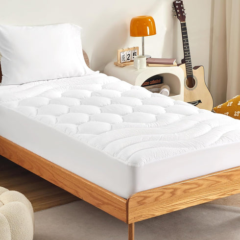 Quilted Fitted Mattress Pad, Fluffy Noiseless Cover for College Dorm, Cooling Comfort Topper, Twin