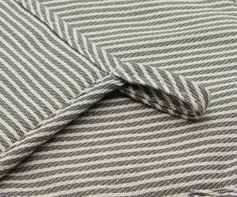 Set of 3 Cotton Oven Mitts and Pot Holders, Grey Stripes, Quilted Heat Resistant Kitchen Gloves