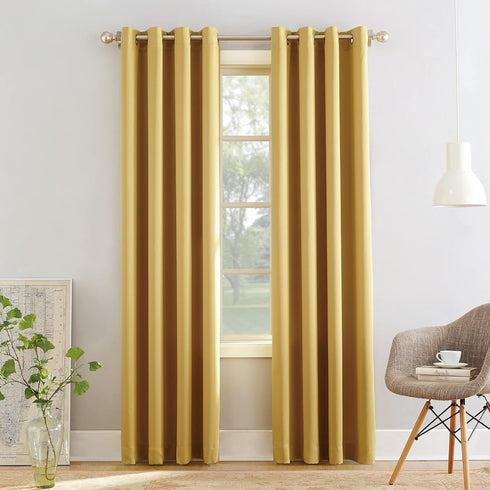Sun Zero Barrow Single Panel Energy Efficient Grommet Curtain