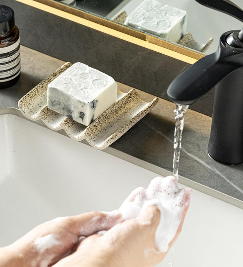 Soap Dish for Shower, Self Draining Bar Soap Holder for Shower, Ceramic Bathroom Soap Saver with Fluted Design