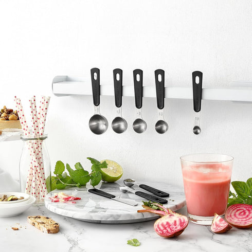 Spring Chef Stainless Steel Magnetic Measuring Spoons Set of 8 with Leveler, Round Metal Teaspoon & Tablespoon Measuring Spoons - Kitchen Gadgets For Baking and Cooking