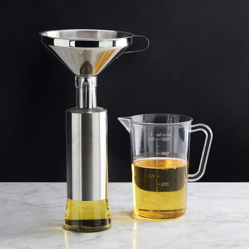 New Star Foodservice Stainless Steel Funnel, 5" with Detachable Strainer/Filter, Silver