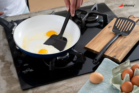 Spatula Turner Set of 2 for Cooking, Ideal for Flipping Eggs and Pancakes, Nonstick Cookware, Made in USA (Black)