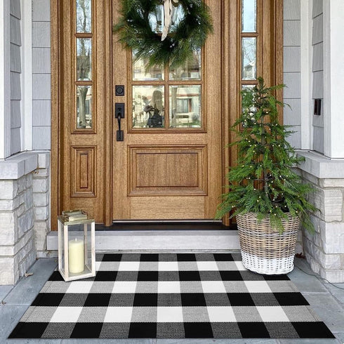 KOZYFLY Buffalo Plaid Area Rugs 27.5x43 Inches Black and White Checkered Rug, Washable Front Door Mat for Outdoor