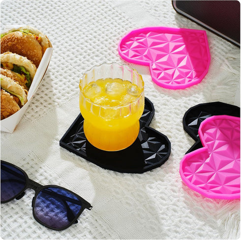 NIUnie Set 4.7" Silicone Drink Coasters Heart-Shaped, Colorful Non-Slip Coasters for Drinks, Coffee Table, Outdoor Use
