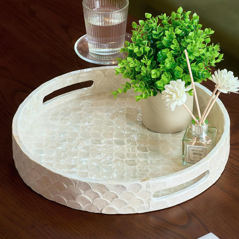 CHI AN HOME 12.6 Inch Capiz Round Decorative Tray, Decorative Serving Tray