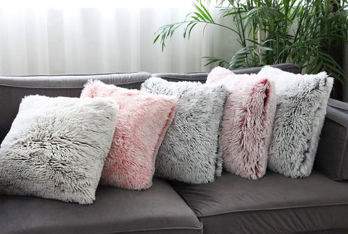 Uhomy 2 Packs Fluffy Accent Pillow Covers, 20"x20", Soft Burgundy Ombre Faux Fur Decorative Cushion Covers