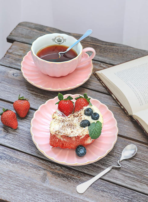 Set, Set 6 (8 oz)- Amazingware Royal Tea Cups and Saucers, with Gold Trim and Gift Box, British Coffee Cups, Porcelain
