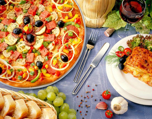 TeamFar 13.4 Inch Stainless Steel Pizza Pan, Large Round Oven Baking Bakeware, Healthy & Heavy Duty