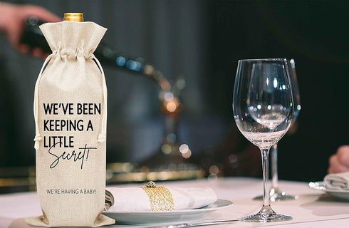 Pregnancy Announcement Wine Gift Bags, Burlap Wine Bottle Cover for New Baby, 1 Pc Wine Bag