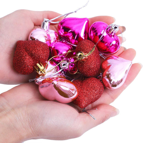 Elcoho 24 Pieces Valentine's Day Heart Baubles Ornaments for Decoration, 2 Styles (Glossy, Glitter)