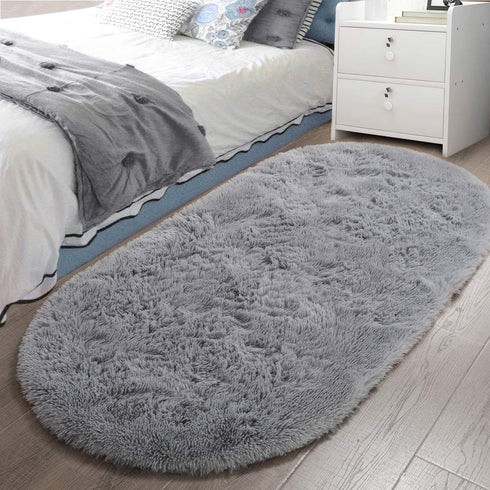 LOCHAS Fluffy Bedroom Rug, 2.6' x 5.3', Shaggy Area Rug for Bedroom Bedside, Soft Oval Throw Rugs for Living Room Kids