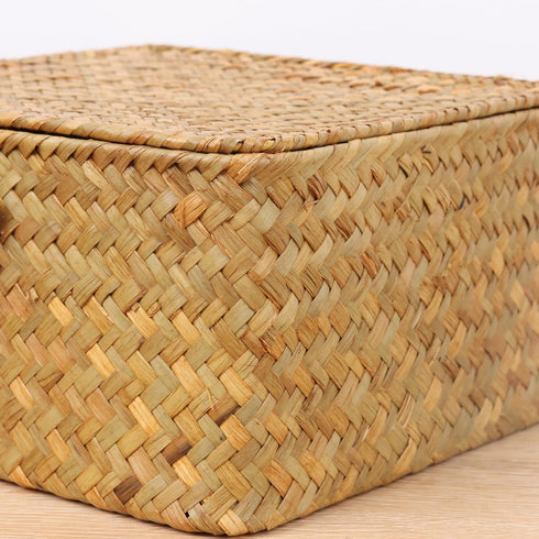 Wicker Shelf Baskets with Lid, Handwoven Seagrass Storage Basket Bins for Home Decor Organizer (Natural, Small)