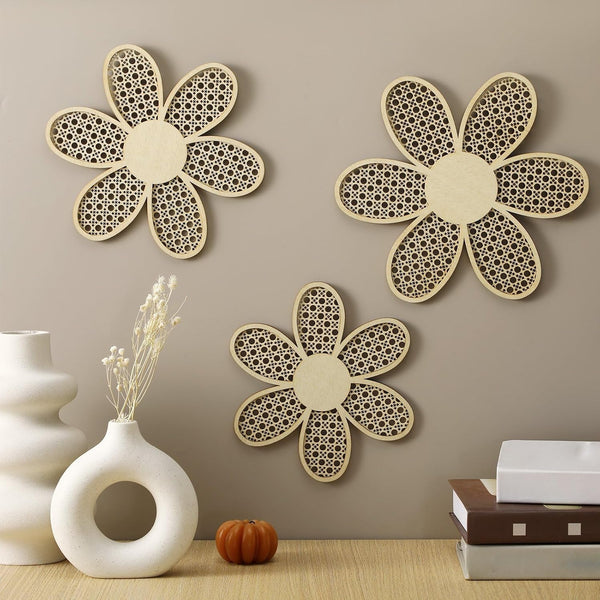 Maitys 3 Pieces Boho Daisy Wall Decor Natural Rattan Flower Wall Hanging Art