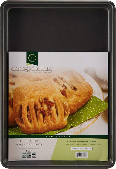 Chicago Metallic Pro Non-Stick Jelly Roll Baking Pan, 15.5-Inch