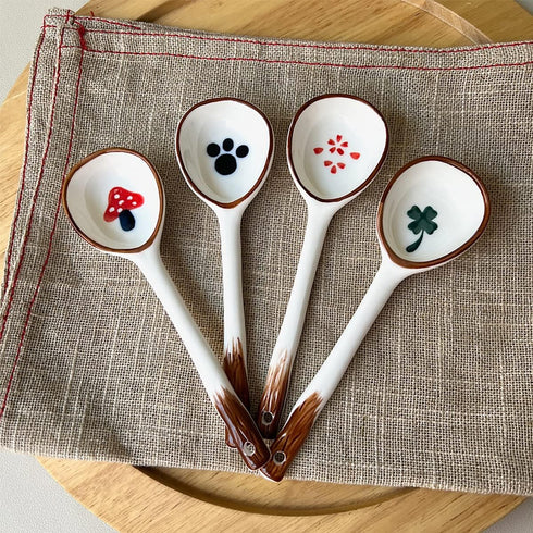 Vintage Ceramic Ramen Soup Spoons, 4 PCS Asian Tablespoon for Rice Noodles, Dessert, and Gravy - Mushroom (6.6 Inch)