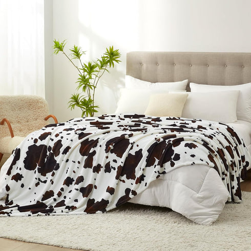 Cozy Bliss Cow Print Throw Blanket for Bed - Super Fuzzy Thick