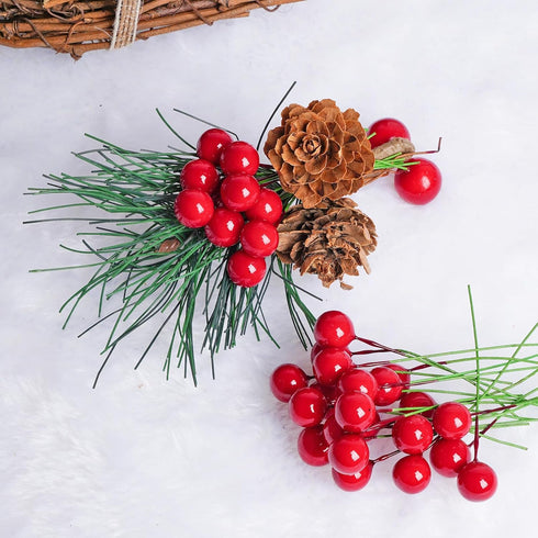 Lystaii 200pcs 10 mm Artificial Holly Berries Mini Christmas Fake Berries with Wire Stems Artificial Berry Fake Berry