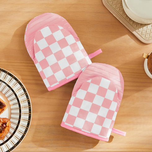 Set 2 Ohocut Pink Checkered Mini Oven Mitts Heat Resistant, Vintage Retro Checkerboard Mini Silicone Oven Mitts Cute