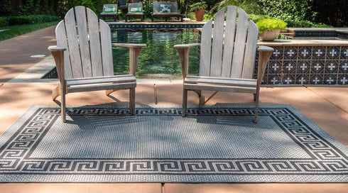 Unique Loom Outdoor Border Collection Area Rug - Greek Key, Gray/Black (2' 2" x 3' 1" Rectangle)