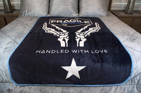 Death Stranding Fragile Express Fleece Blanket, 45 x 60 Inch Soft Throw Blanket