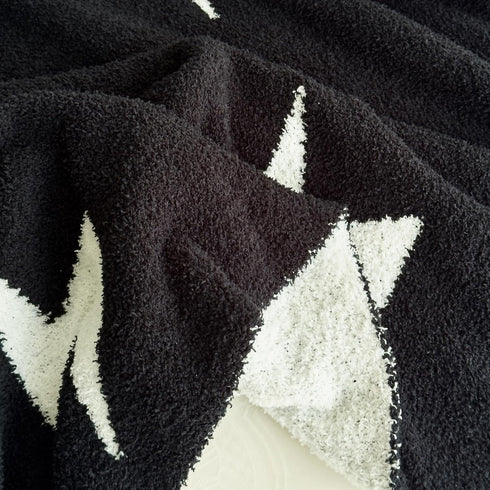 50x60 NIDITW Black Lightning Bolt Throw Blanket Ultra Soft Microfiber Fleece Lightweight Knit All Season Blanket