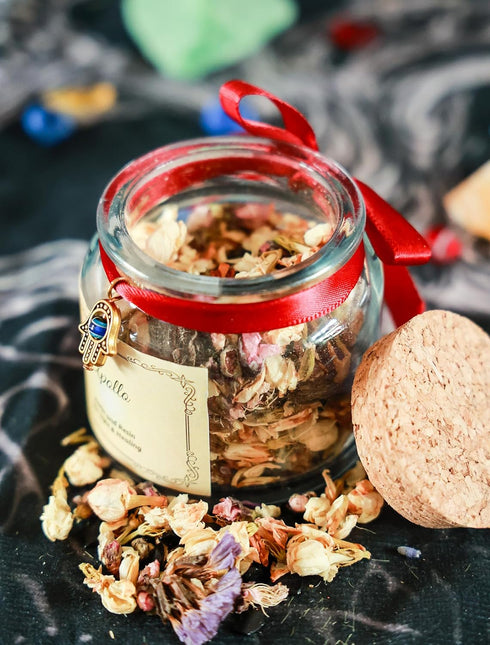 Witchcraft Jar Offering, Ritual Herbs and Resins Jar Divination Protection Altar Tools Goddess Blessing for Love, Rich, Healing and Magic
