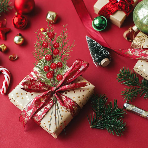 40 Norme Pcs Christmas Floral Picks Christmas Greenery for DIY Gift Wrapping Plants Red Berry Pine Branches Artificial