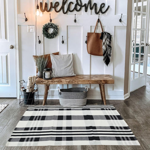 CAINANEL Buffalo Plaid Outdoor Rug, Black and White Hand-Woven Checkered 27.5 x 43 Inches Welcome Mat