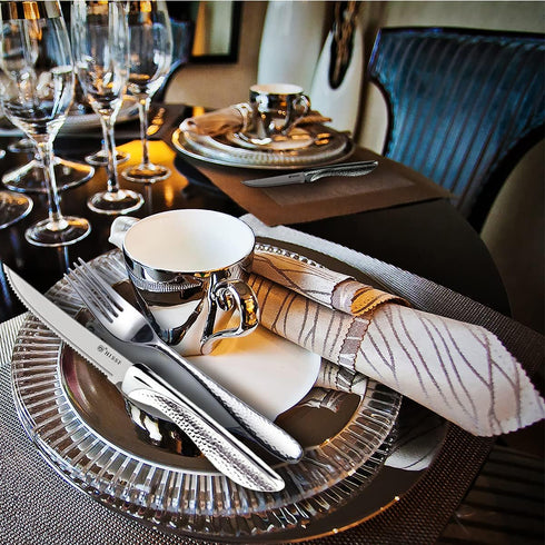Serrated Steak Knives Set of 6, Stainless Steel Sharp Blade Flatware with Unique Hammered Pattern Hollowed Handle