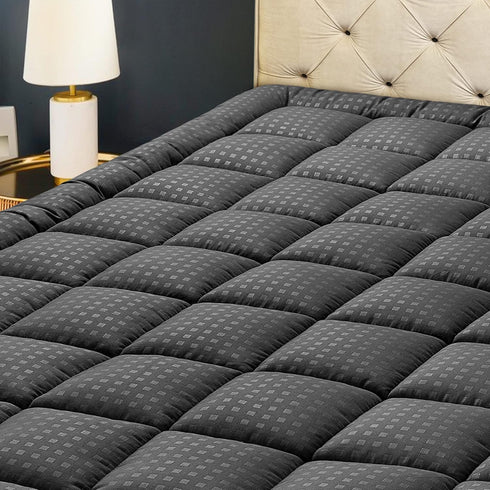 HYLEORY California King Mattress Pad, Quilted Fitted Cooling Mattress Protector, Dark Grey