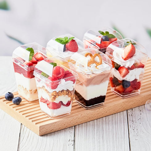 50 Pack 5 oz Kucoele Dessert Cups with Lids and Spoons, Clear Plastic Parfait Appetizer Cups Dessert Shooters Party