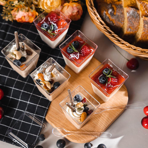 50 Pack 5oz Mini Dessert Cups with Soopns, Clear Square Dessert Bowls Small Plastic Yogurt Parfait Cups Appetizer Cup