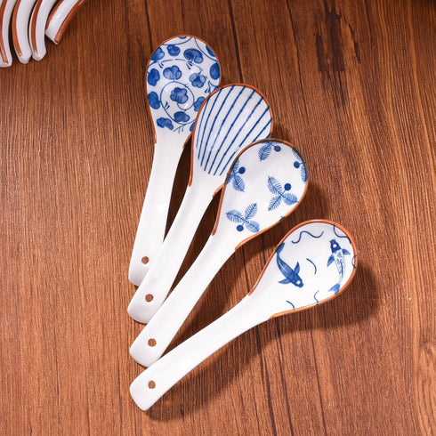4 Pieces Japanese Soup Spoons, Ceramic Asian Soup Spoon Sets Suitable for Pho, Ramen, Noodles