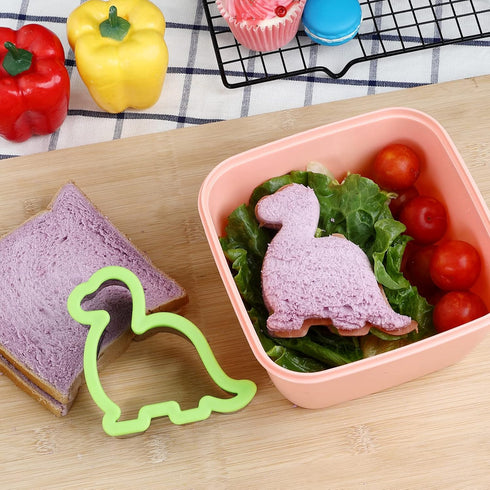 Elfkitwang Sandwich Cookie Cutters Set, Dinosaur, Heart, Star, Mouse, Sandwich Knife, Food Grade Cookie Mould (12 Pcs)