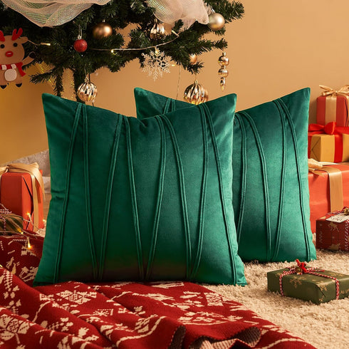 Top Finel Emerald Green Christmas Decorative Throw Pillow Covers, 20 X 20 Inch, Soft Velvet Cushion Case (Pack of 2)