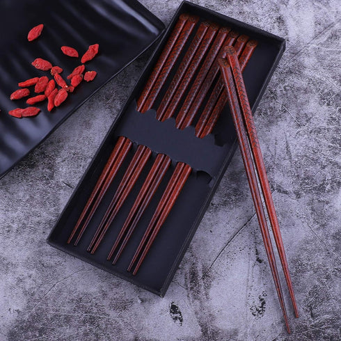 Antner 5 Pairs Hardwood Chopsticks, Japanese Style Reusable Hand-Carved Natural Wood with Gift Box