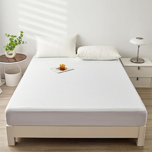 Mooreeke Premium Full Size Nylon Mattress Protector - 100% Waterproof, Naturally Cooling, Fitted Cover for Up to 14"