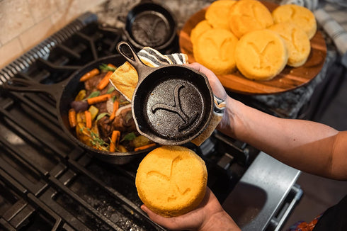 Lodge Yellowstone - 5" Mini Skillet, Power Y Design by Lodge