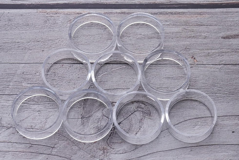sowaka 9 Pcs Display Stands Acrylic Clear Small Round Baseball Ring Stands Easel Holders for Soft Ball Tennis Ball Spheres Marbles Collection (Medium)