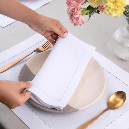 D'Moksha Homes White Linen Napkins Set of 4 - Classic Hemstitch 100% Pure Linen Dinner Napkins, 20 x 20 Inch