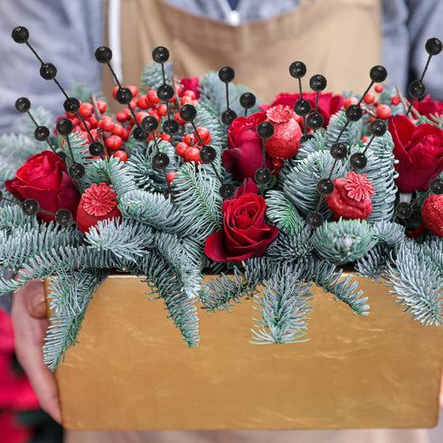 Syhood 200 13.8 Inches Pcs Glitter Berry Stems, Christmas Berry Picks Holly Branches for Christmas Tree Decorations