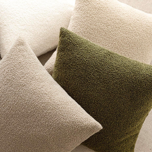 Foindtower Pack of 2 Curly Faux Fur Decorative Throw Pillow Covers, Soft Plush Cushion Case for Home Living Room