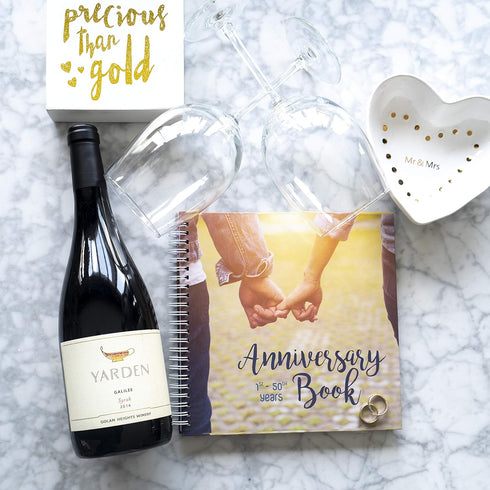 Wedding Memory Book, Hardcover Journal to Document Anniversaries from 1st to 50th Year, Gifts for Bride and Groom