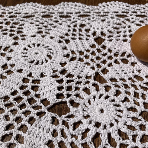 Dcor,15inches(40cm) Hsvanyr White Nightstand Cover Handmade Crochet Lace Table Cloth Doilies Dining Room Mats Table