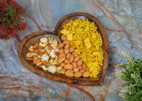 Decorative Mango Wood Heart Curved Bowl for Home Party Wedding Décor, Table Centerpieces (10" x 10" x 1.5")