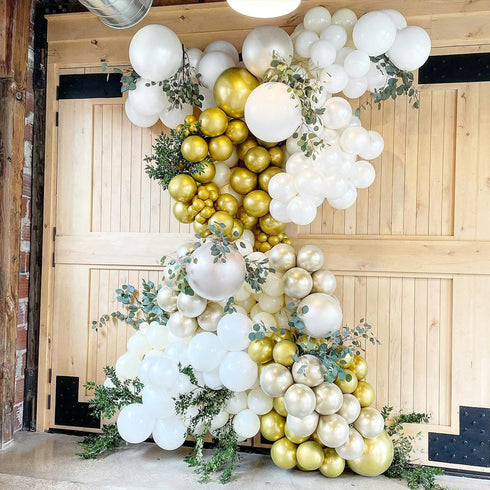 KOMOREBI 10 Inch White Balloons - 100pcs Plain Latex Balloons for Birthday, Engagement, Wedding, Baby Shower Decorations