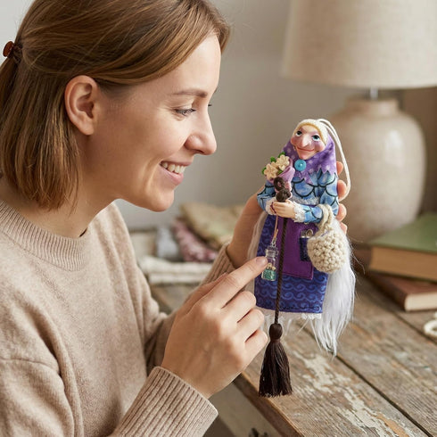 LHYUCYC Handmade Kitchen Witch Doll for Good Luck,Cooking Dolls Hang Ornament,Magic Kitchen Witch Decor,Unique Gift