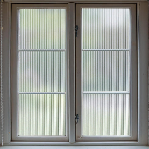 VELIMAX 1/2-Inch Reeded Frosted Glass Window Film, Non-Adhesive Privacy Film, 3D Window Decals for Bathroom Living Room