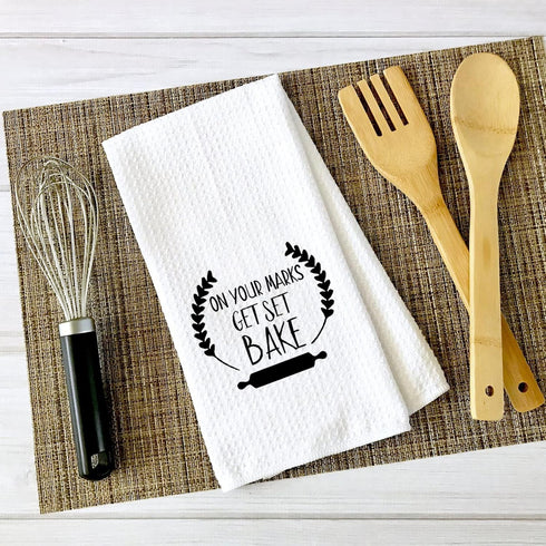 ZJXHPO Get Set Bake Towel, British Baking Show Inspired Kitchen Gift for Bake Lovers